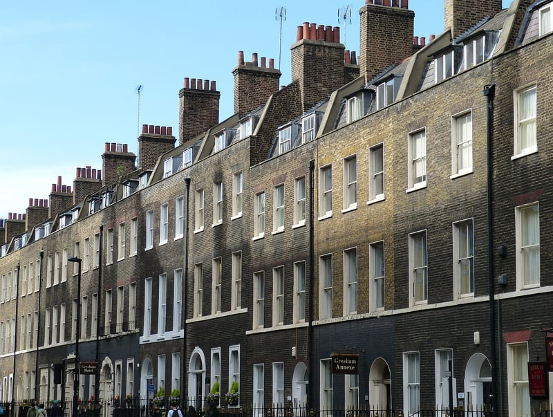 houses-facades-510514_1280.jpg